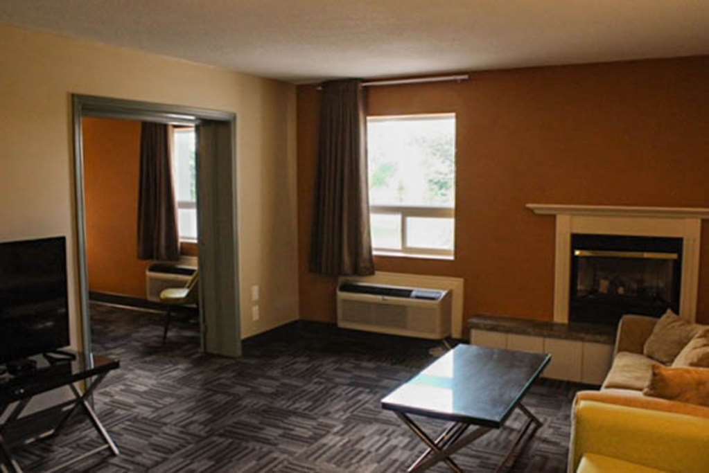Quality Inn & Conference Centre Orillia Bilik gambar